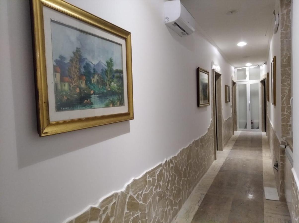 Hotel Barone House à Rome Extérieur photo