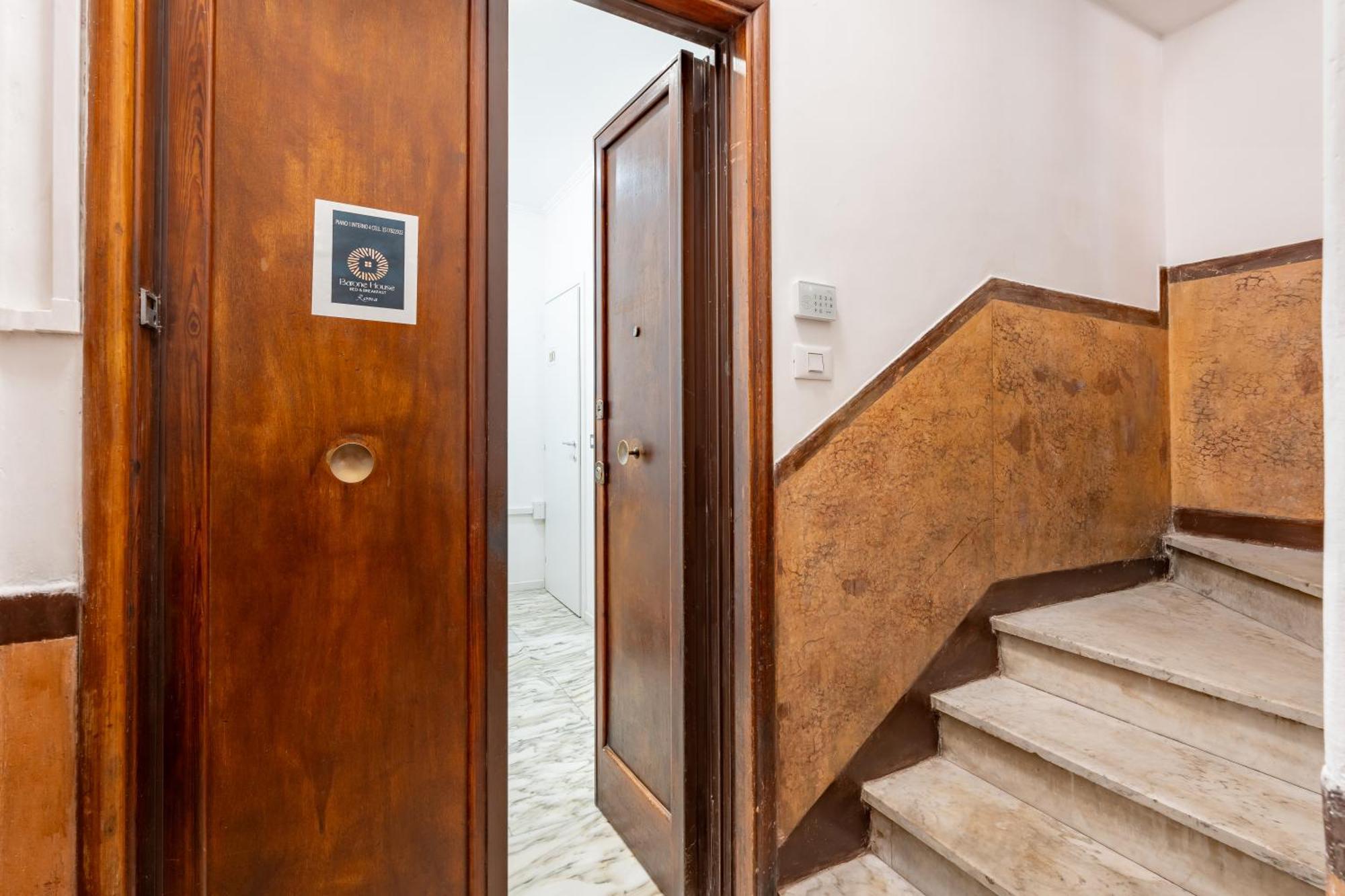 Hotel Barone House à Rome Extérieur photo